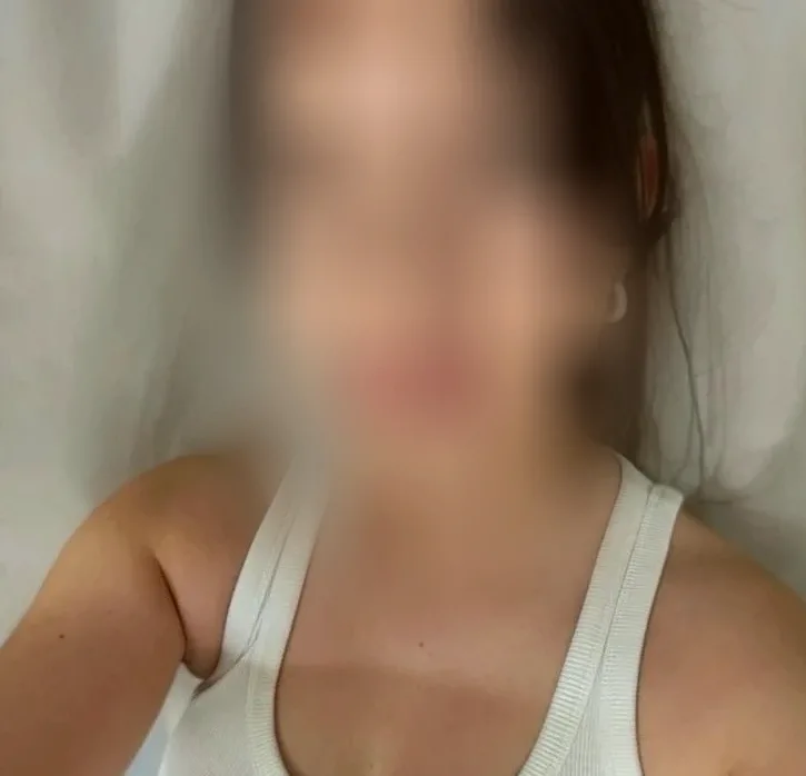 Ana, 26 años